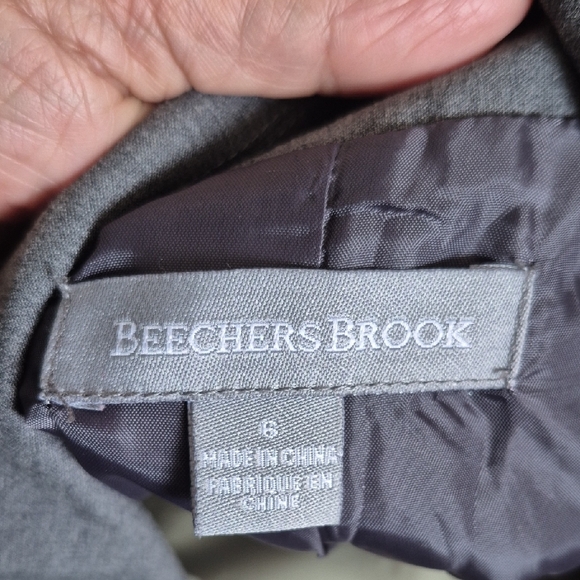 Sophisticated Charcoal Blazer for Women - Picture 2 of 16